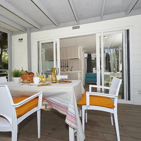Chalet Peaceful Escape Baia Domizia